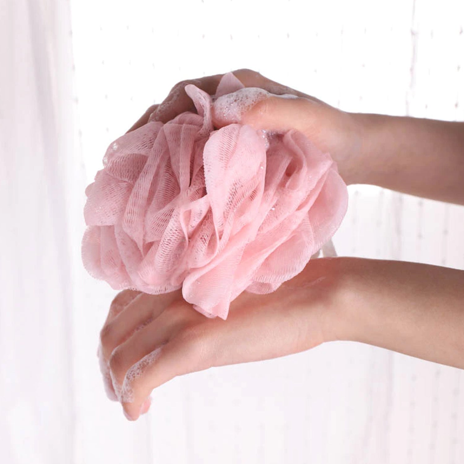 Bath scrubber and loofah sponge for cleaning