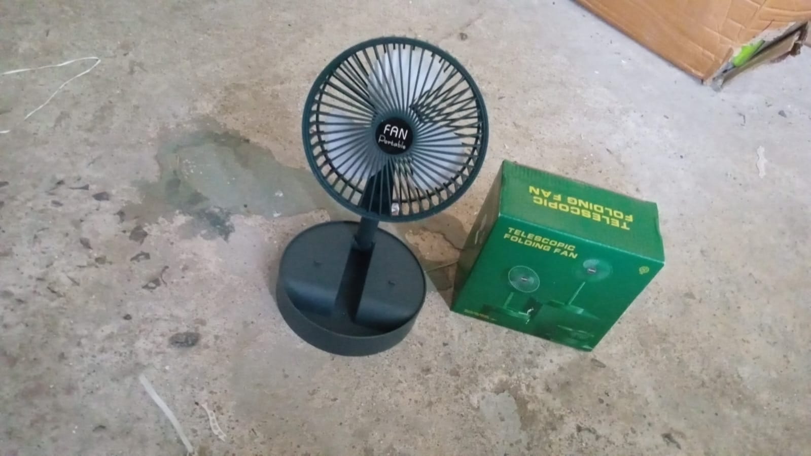 Silent personal fan suitable for bedside or office table.